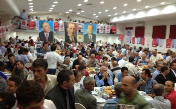 CELAL ADAN MHP ESENLER İLÇE TEŞKİLATININ İFTAR YEMEĞİNDE